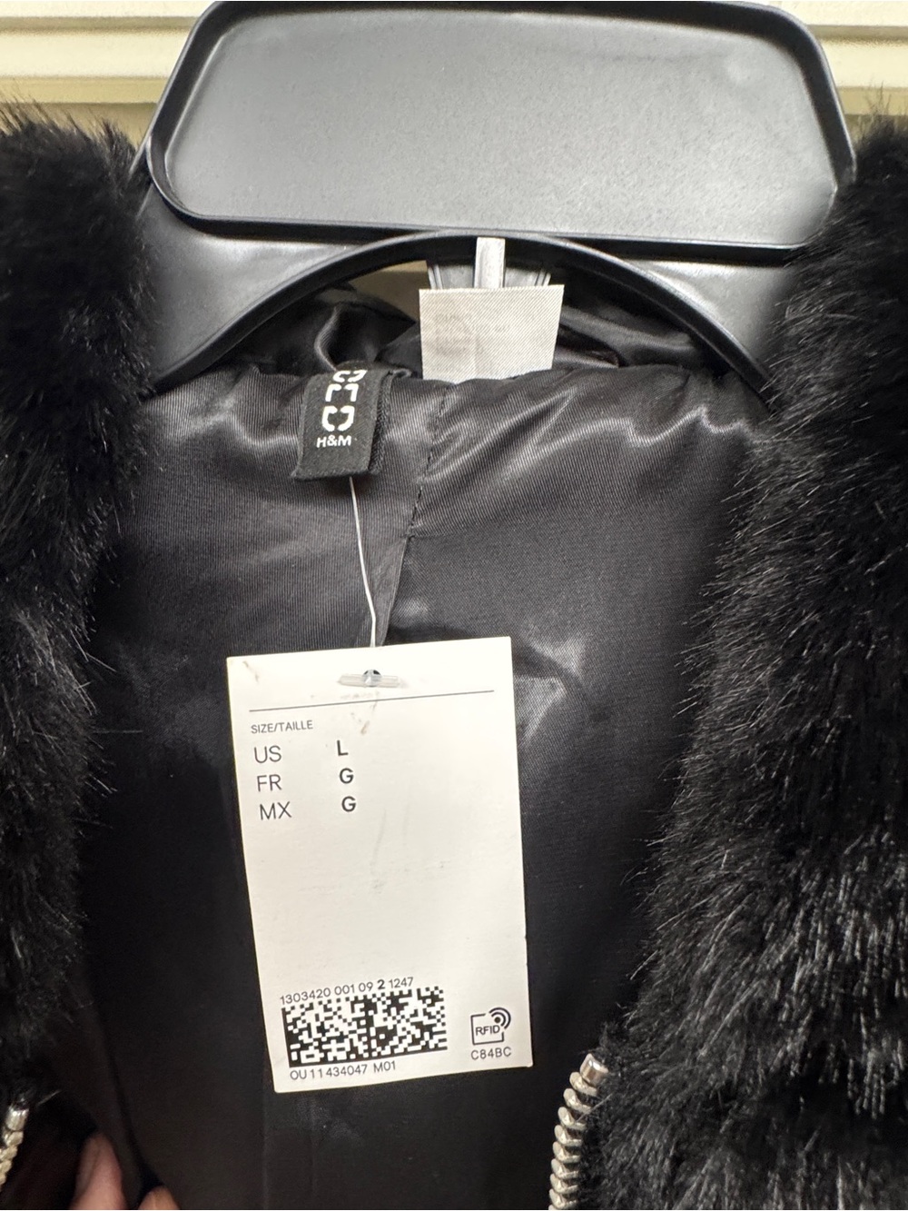 H&M Black Faux Fur Hooded Jacket Brand New With Tags, Size Large - Picture 4 of 7